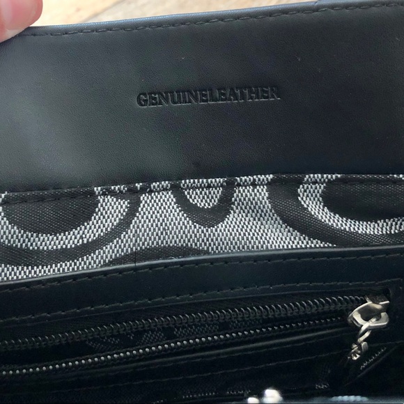 Designer Travel Bag by Jadavé - Picture 5 of 15